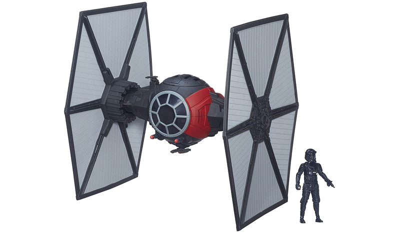 Illustration for article titled Cómo convertir un caza TIE Fighter de juguete en el mejor dron de star Wars